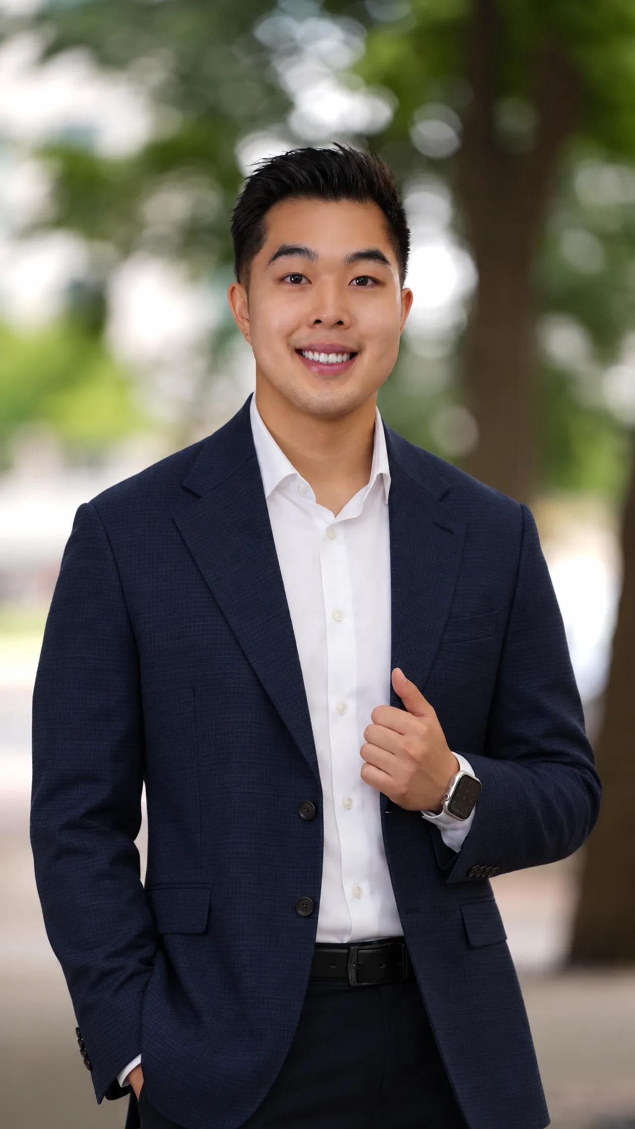 Peter Nguyen, Vietnamese-speaking real estate broker and founder of First Class Realty